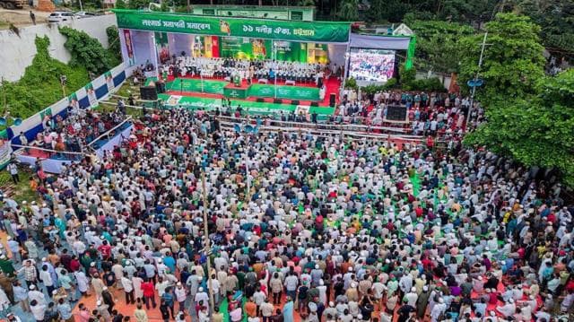 লং মার্চ উপলক্ষে চট্টগ্রামে এগার দলের সমাপনী সমাবেশ  